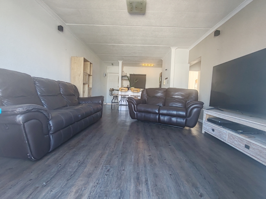 To Let 2 Bedroom Property for Rent in West Beach Western Cape